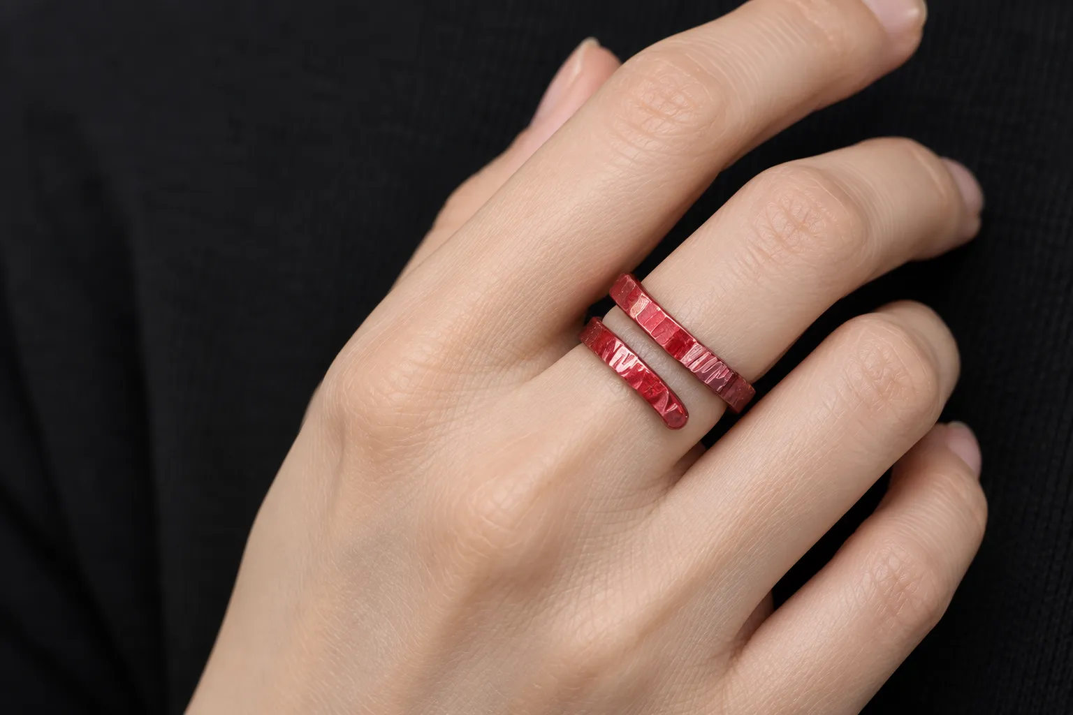 緋銅Ring 【一点物 13号 現品】 - 着用イメージ